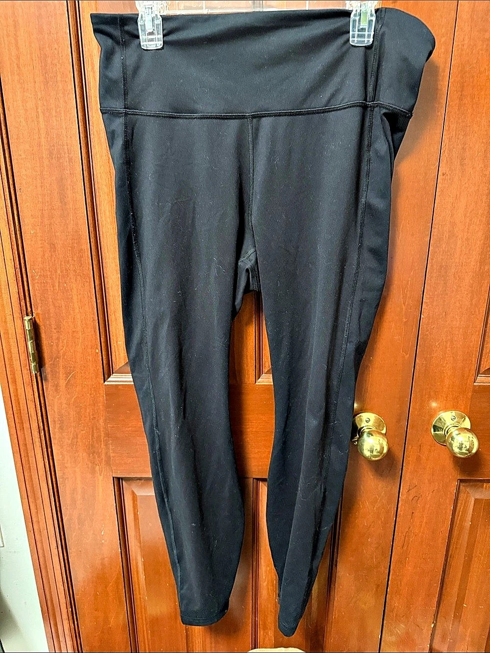 All in Motion Women's Everyday Soft Ultra High-Rise Pocketed Leggings
